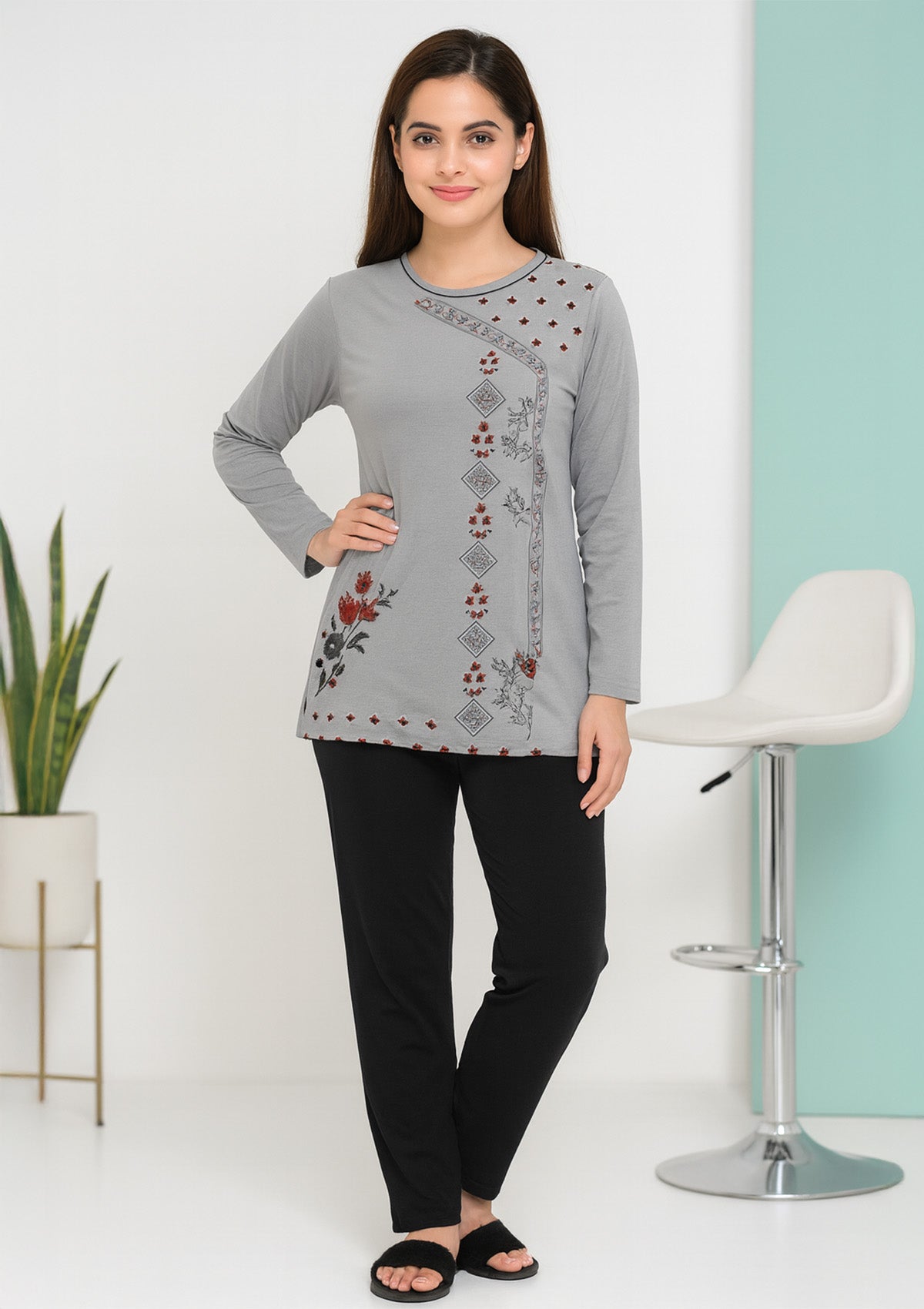 Women’s Night Suit – Grey Geometric Long‑Top with Floral Accents
