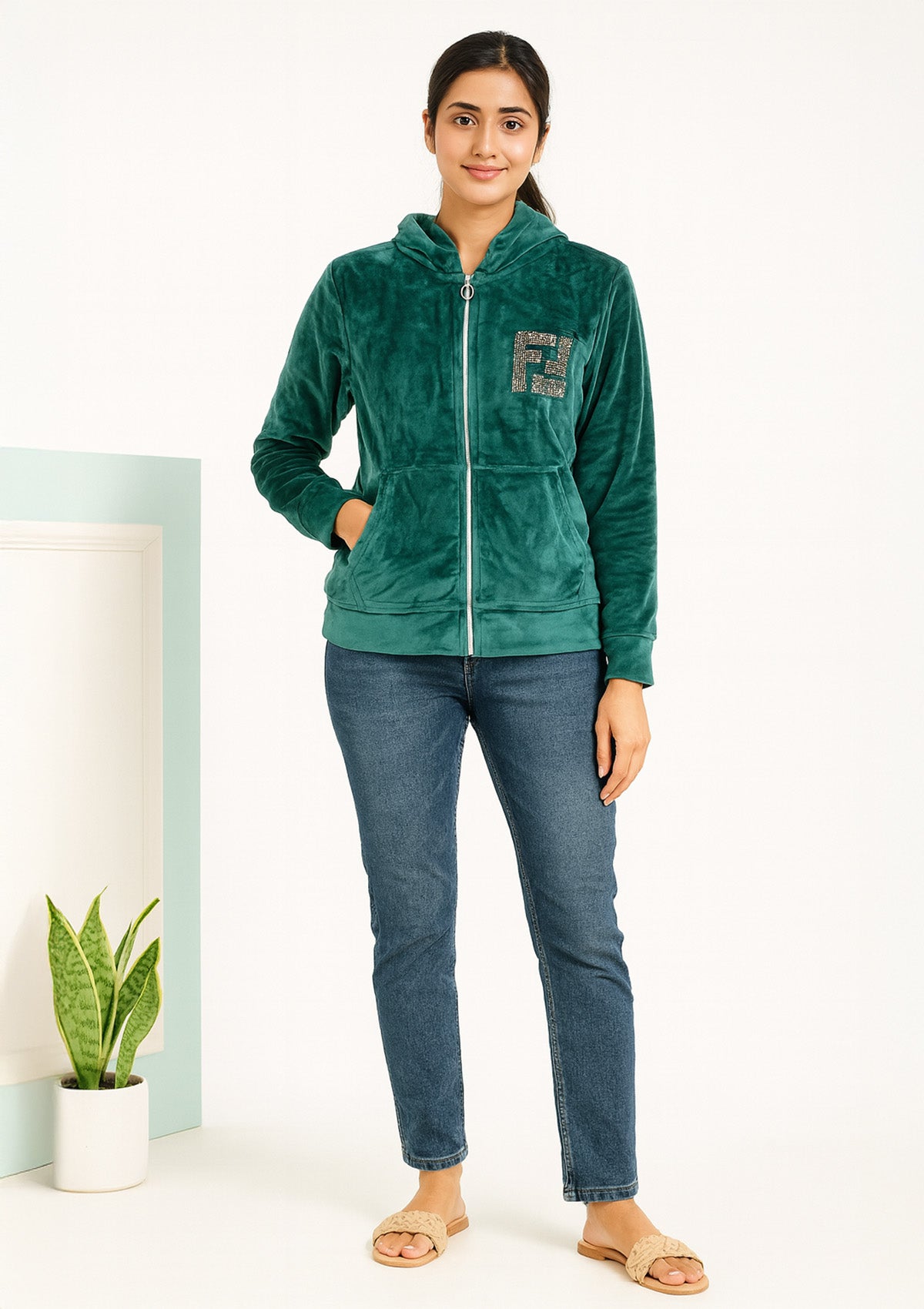 Premium Velvet Zip Hoodie for Women – Ultra‑Soft Plush Feel