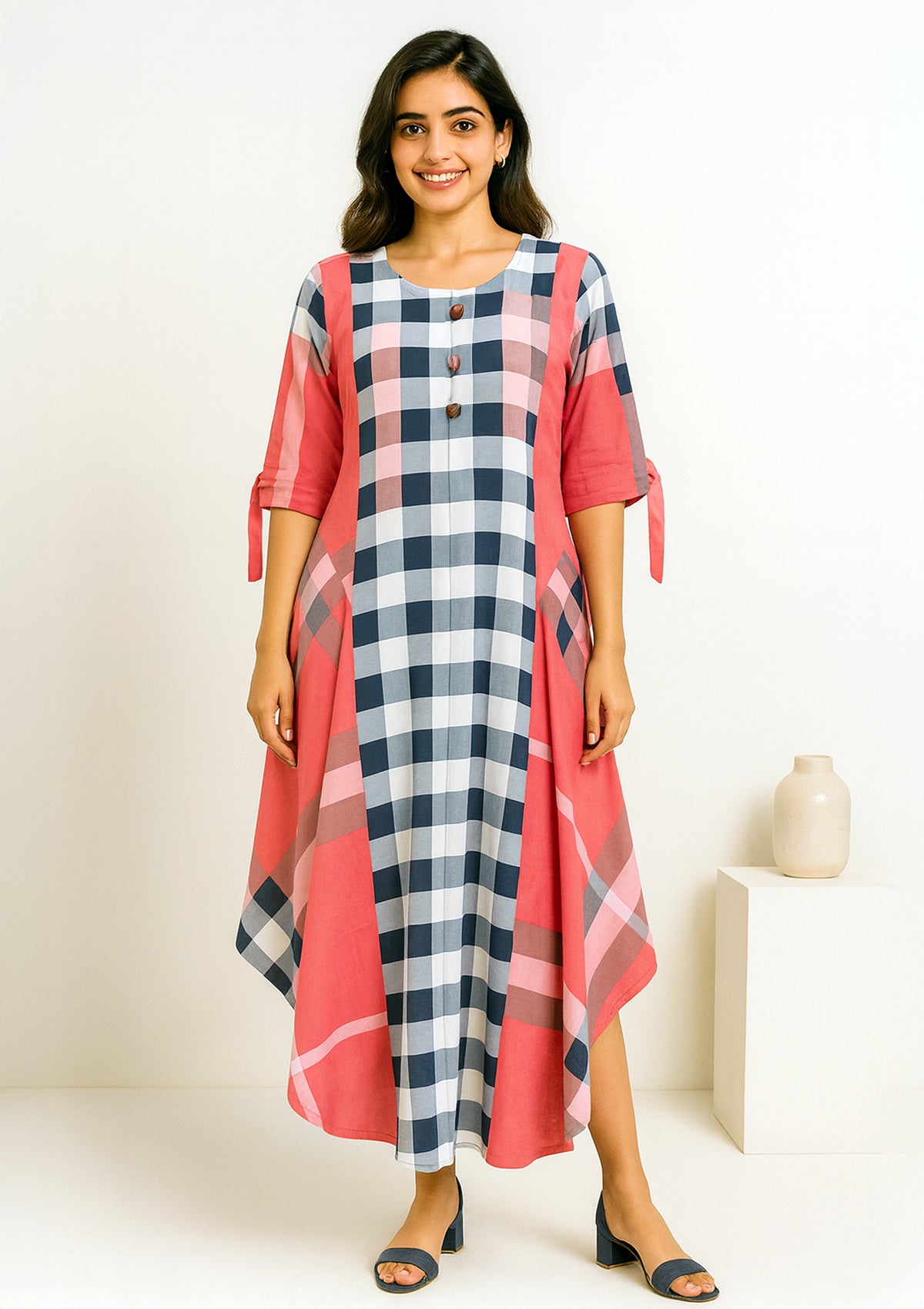 Trendy Pink & Navy Blue Checkered Georgette Gown – XL Size