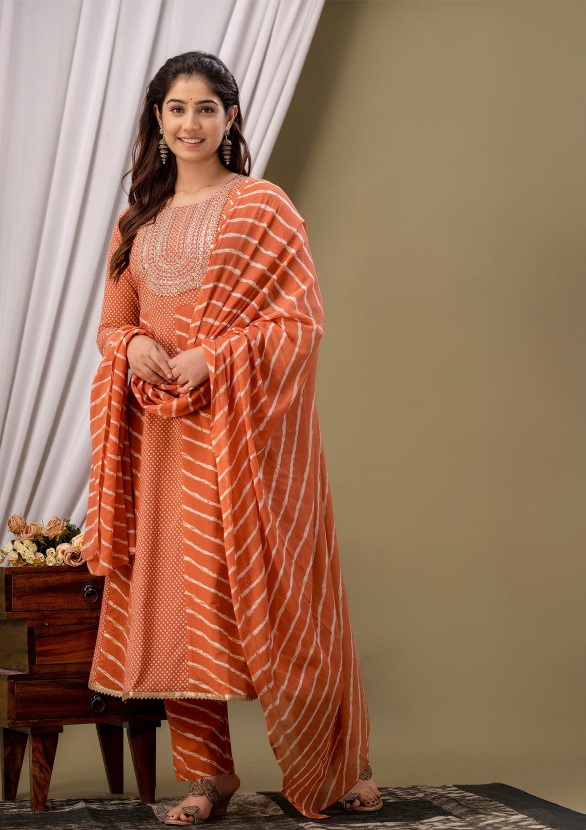 Elegant Cotton Stitched Suit/Kurti Set – Intricate Neck Embroidery