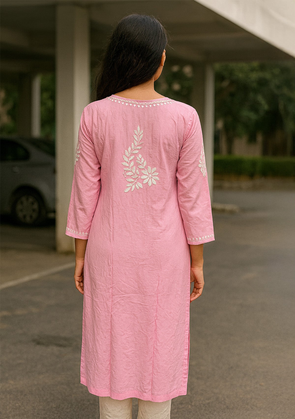 Chikankari Solid Women’s Long Kurta – Pink