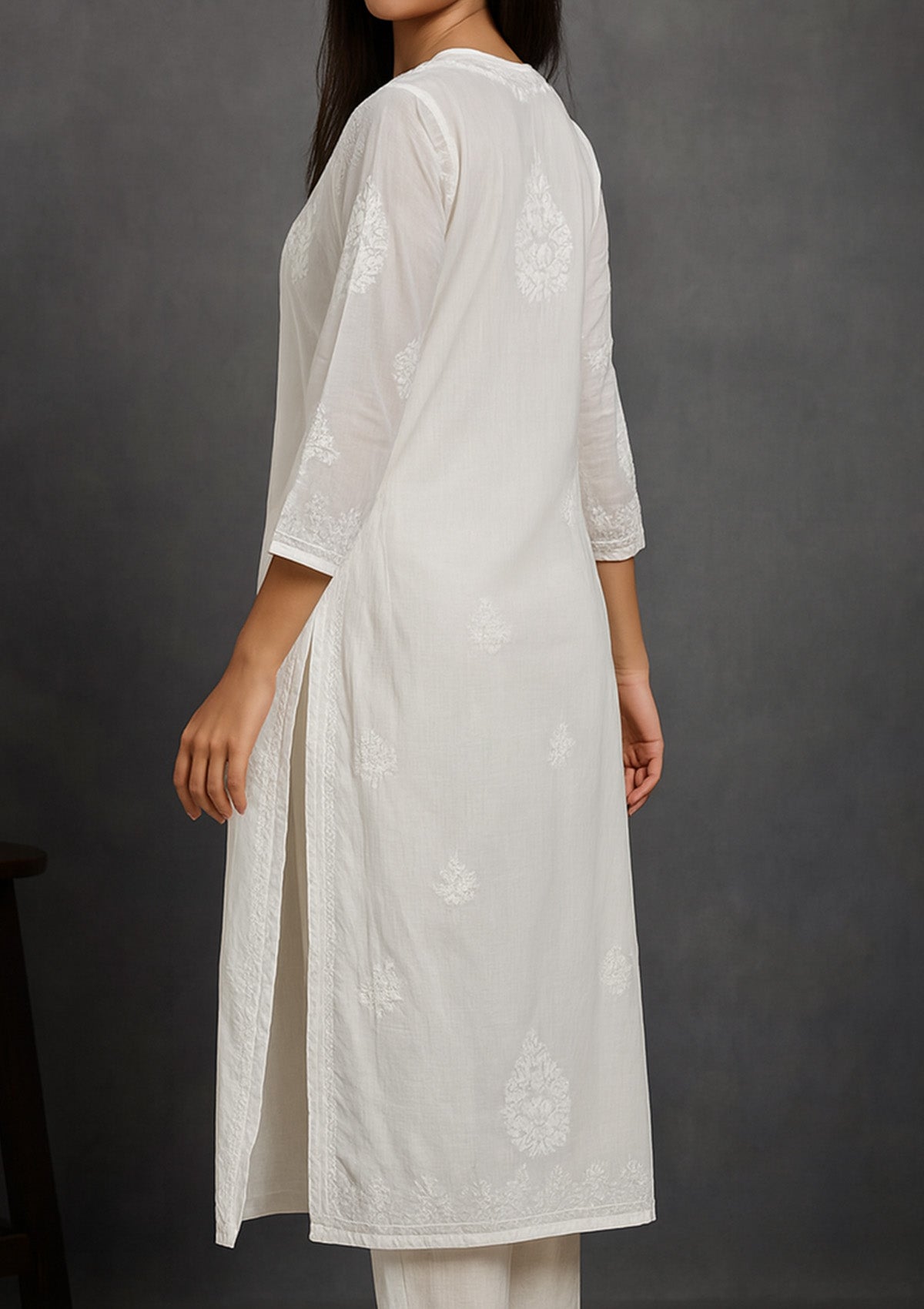 Chikankari Solid Women’s Long Kurta with Shrug - White