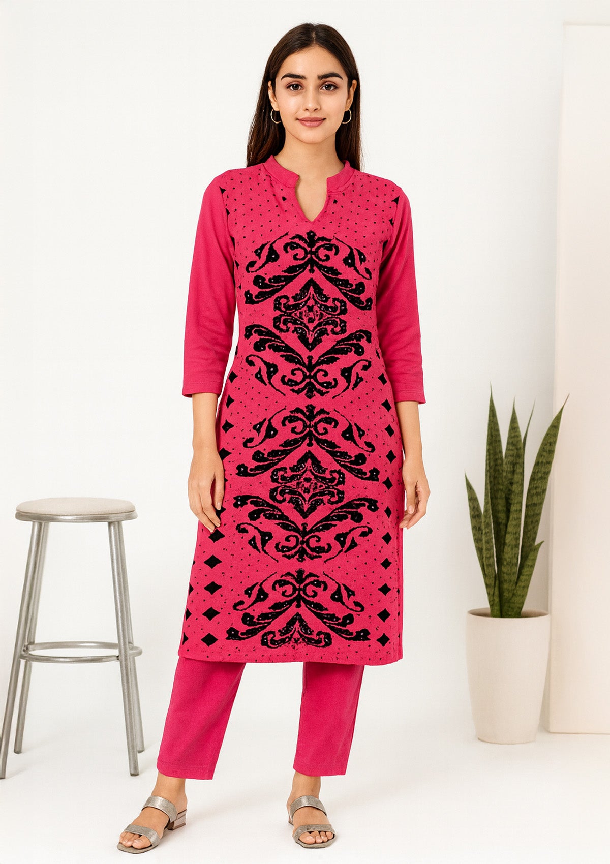 Pink Woolen Kurti – Black Jacquard Motif | Cozy Winter Knit