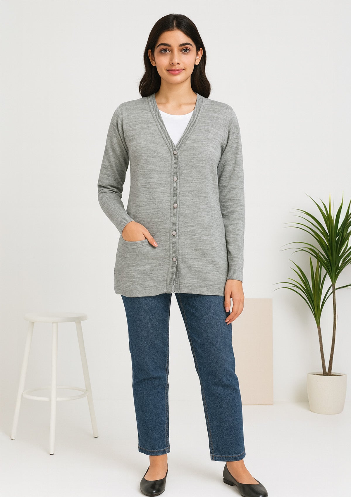 Women's Light Grey V-Neck Cardigan – Classic Button-Up