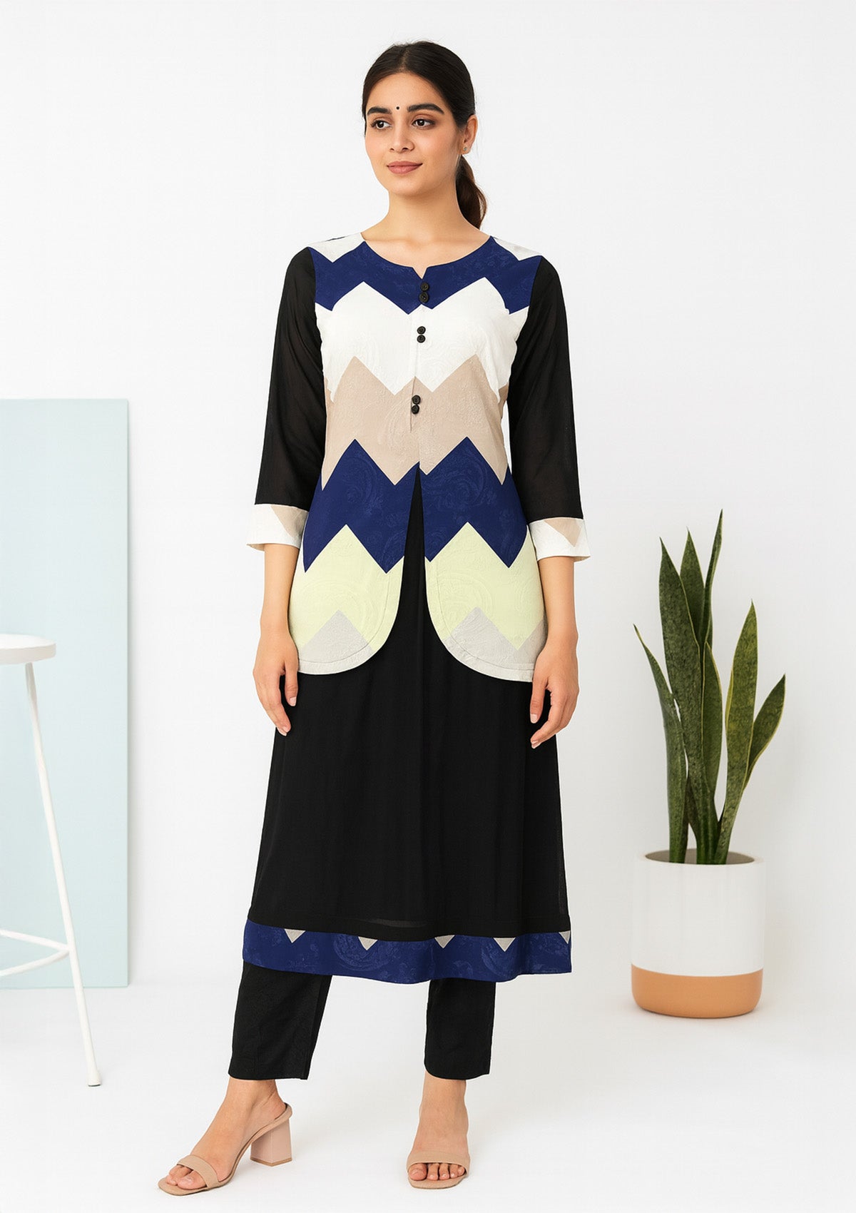 Women’s Multicolor Net A-Line Kurti – Geometric Chevron Panel