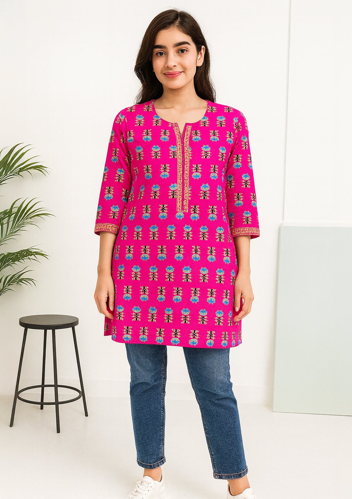 Pink Cotton Short Kurta Top – Floral Print & Decorative Placket